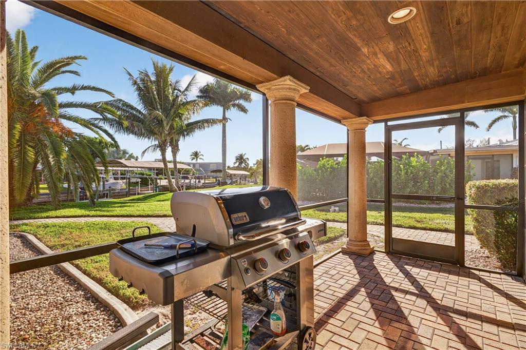 TAHITIAN SHORES - Residential