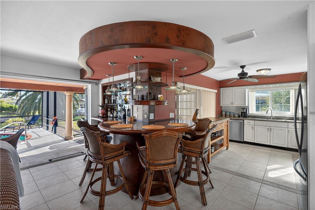 TAHITIAN SHORES - Residential