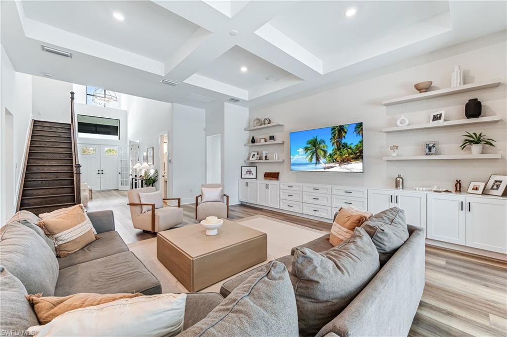 CORKSCREW ESTATES - Residential