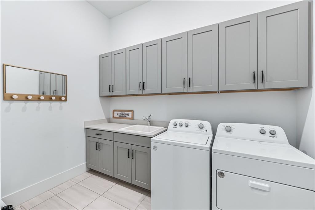 CORKSCREW ESTATES - Residential