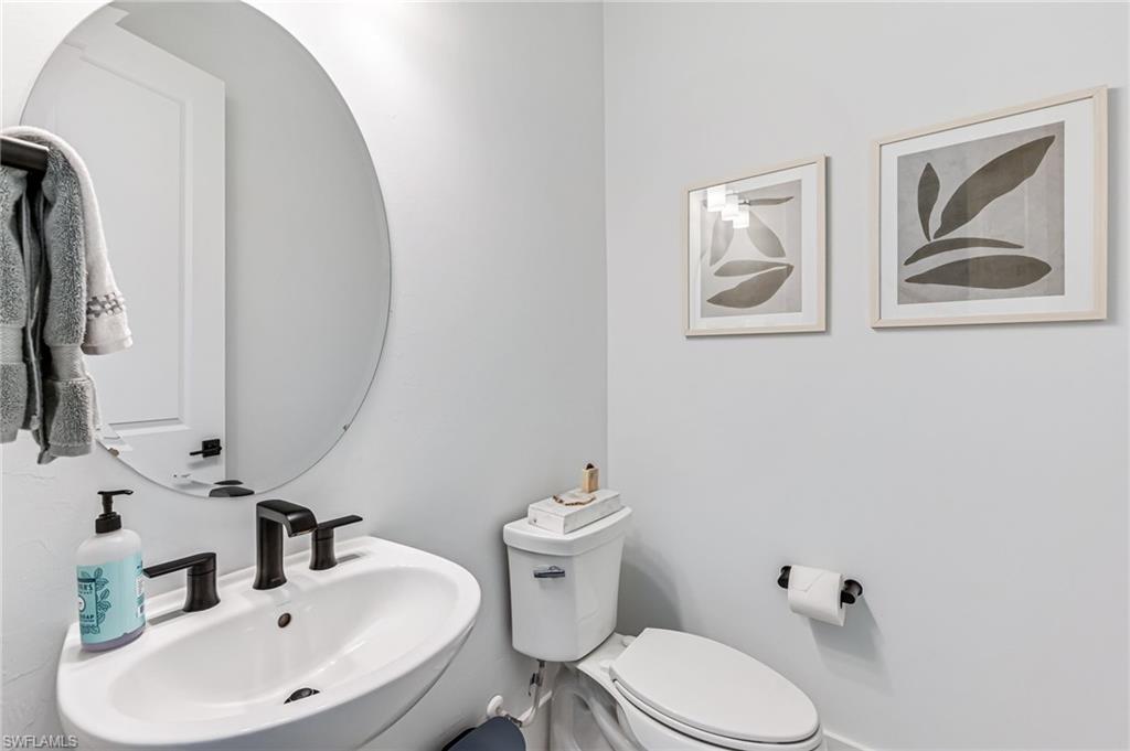 CORKSCREW ESTATES - Residential