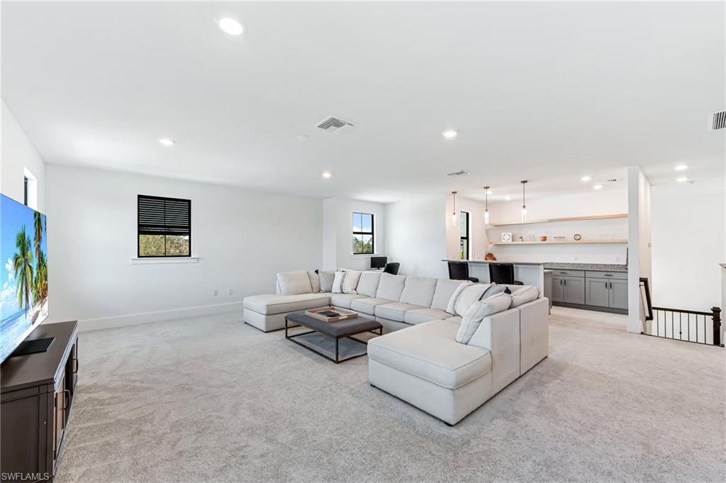 CORKSCREW ESTATES - Residential