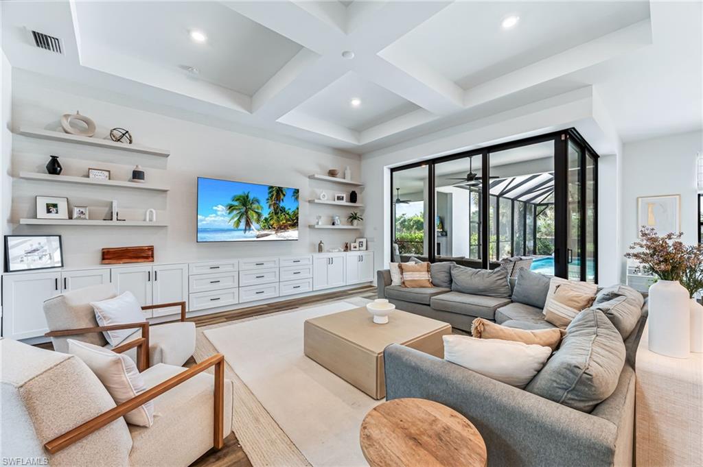 CORKSCREW ESTATES - Residential