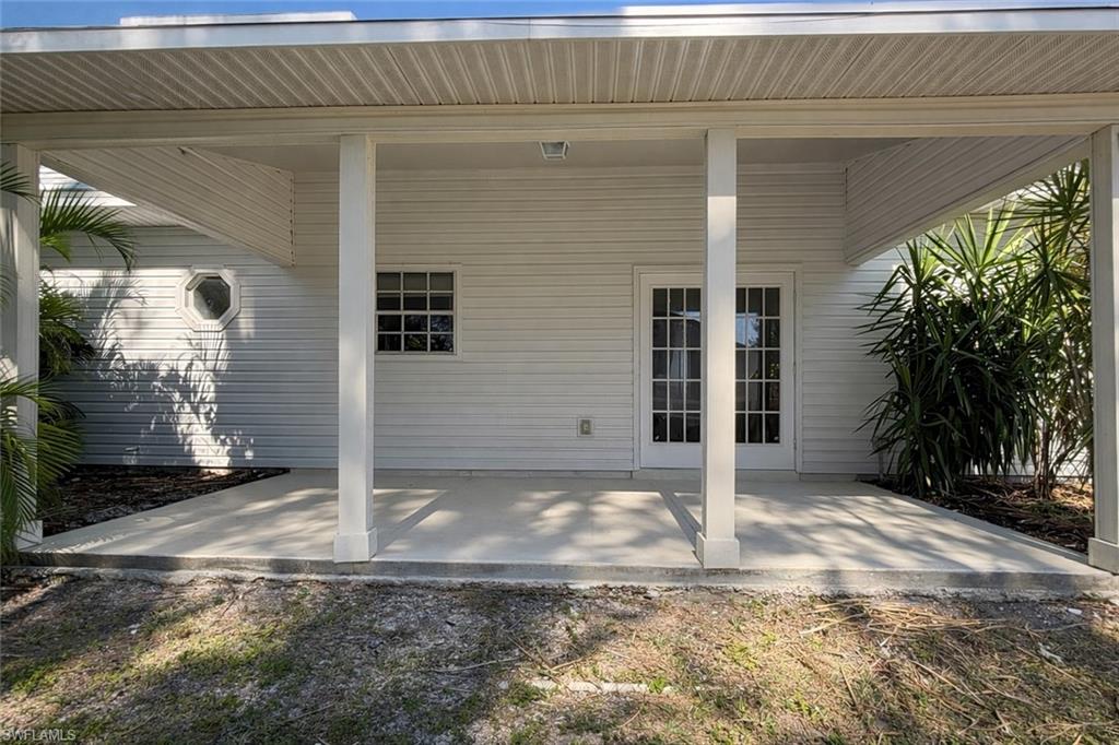 CAPE CORAL - Residential Lease