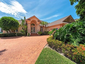 1620 3rd ST S NAPLES FL 34102