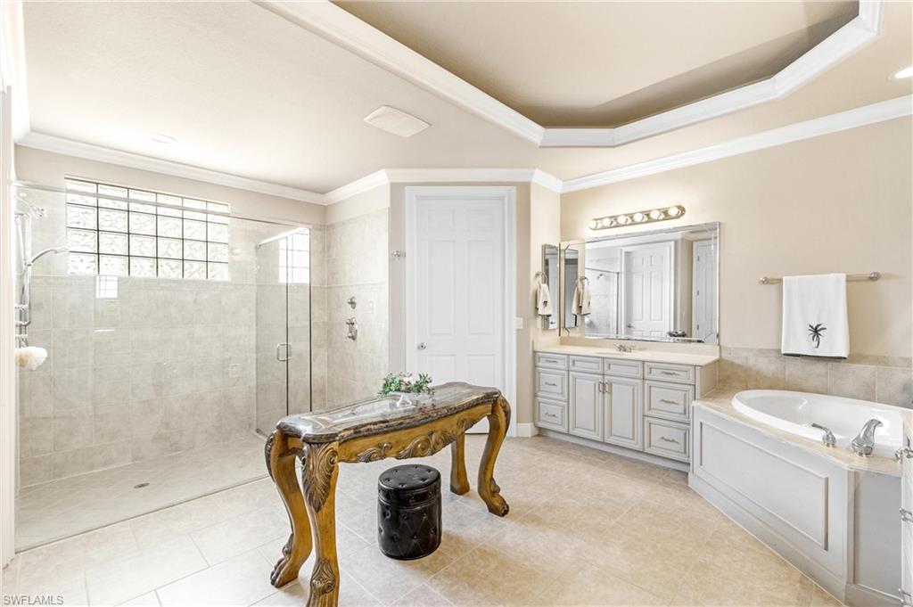 THE ENCLAVE - Residential