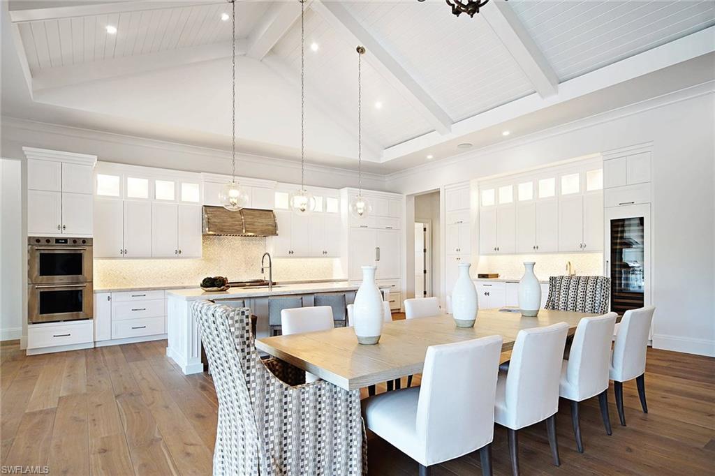 PINECREST AT PELICAN BAY - Residential