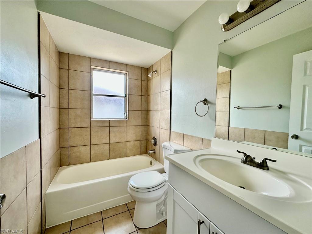 SAN CARLOS PARK - Residential Lease