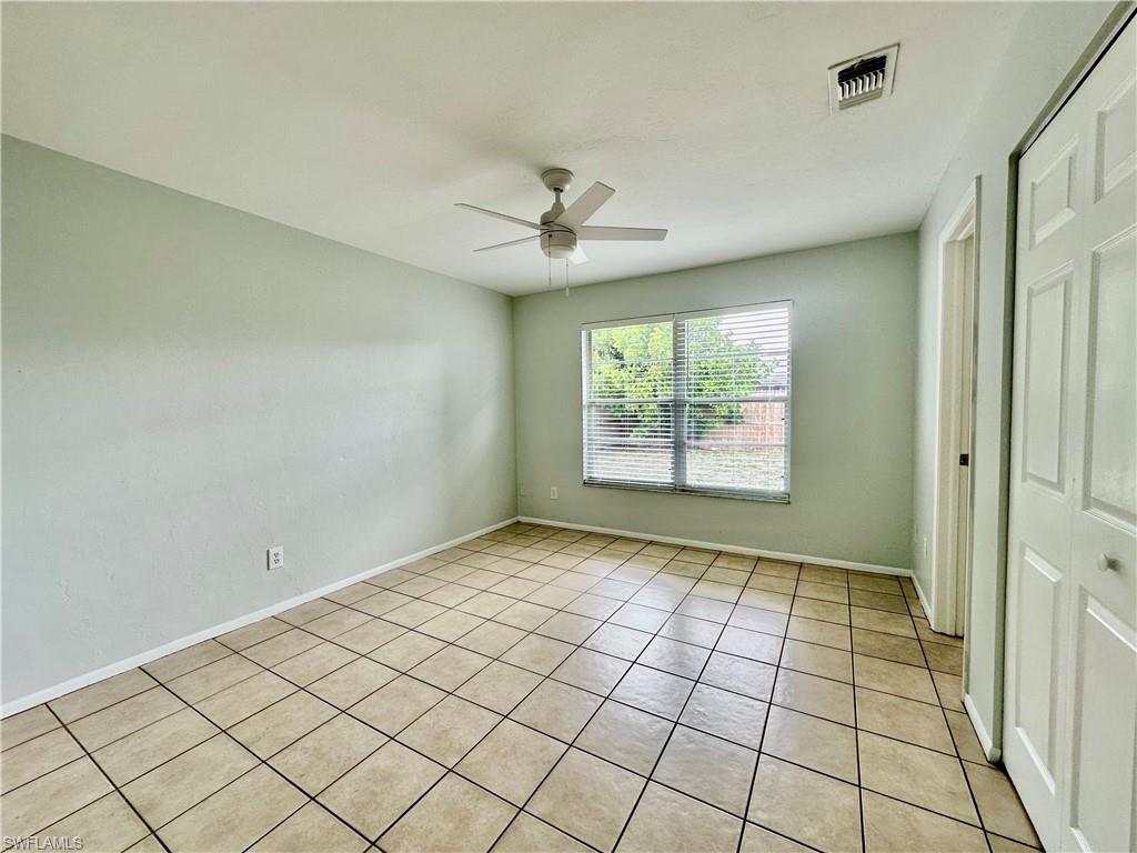 SAN CARLOS PARK - Residential Lease