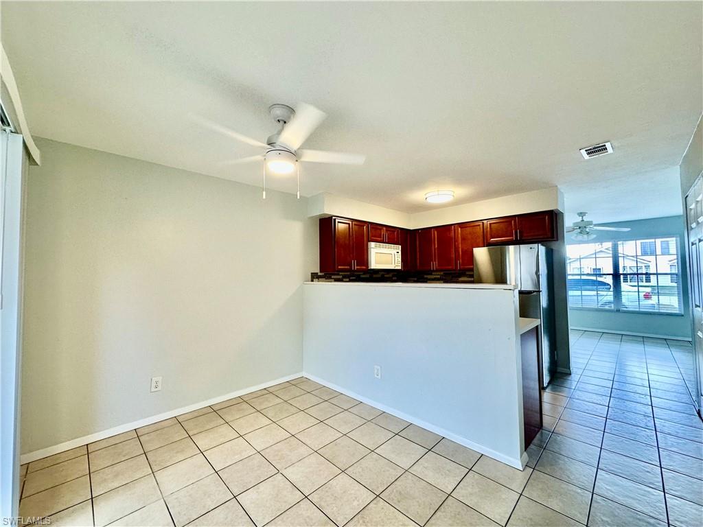 SAN CARLOS PARK - Residential Lease