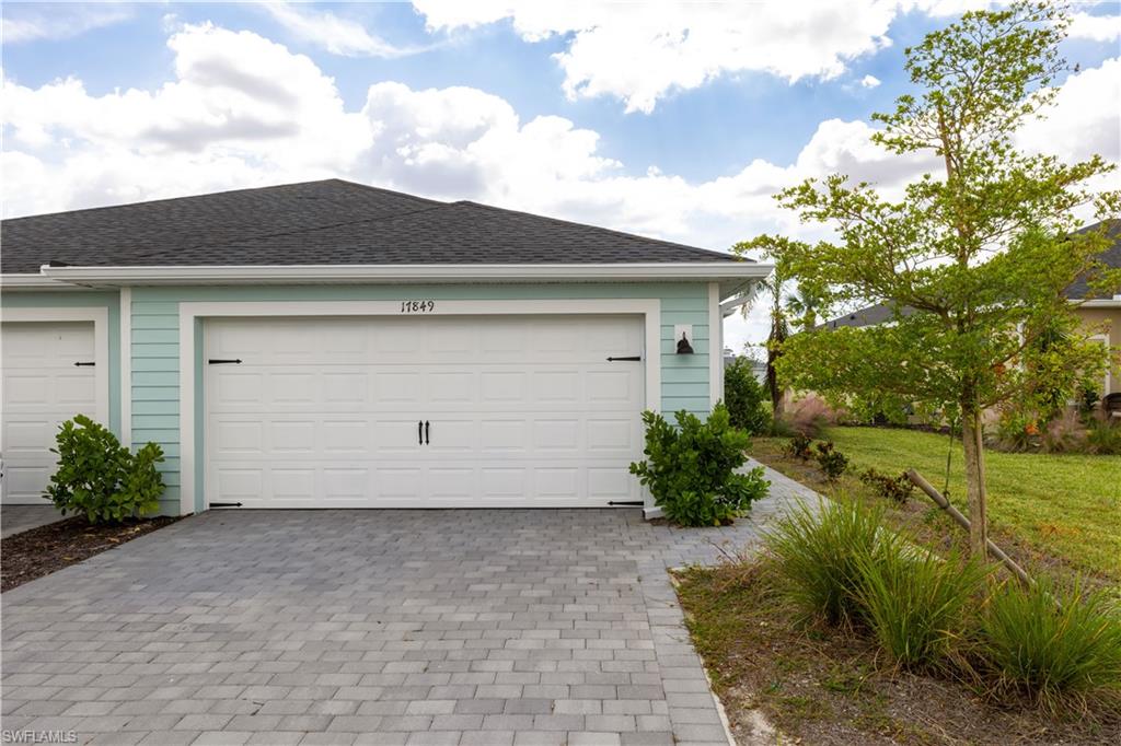 TRAILS EDGE - Residential Lease