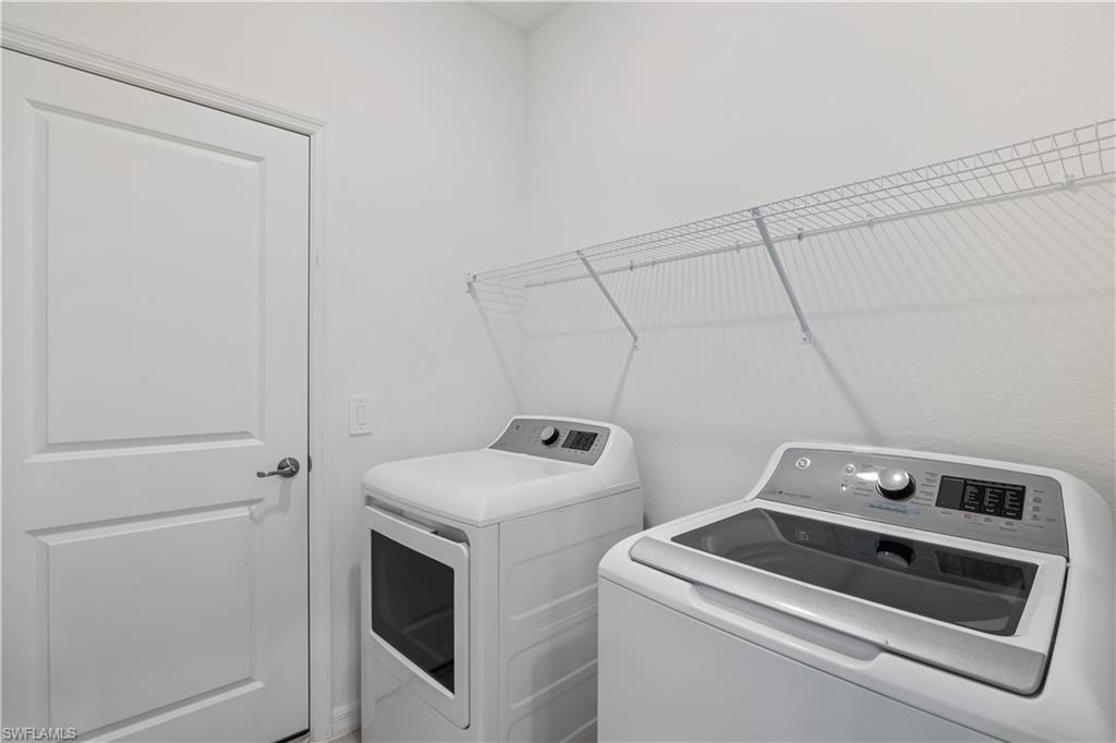 TRAILS EDGE - Residential Lease