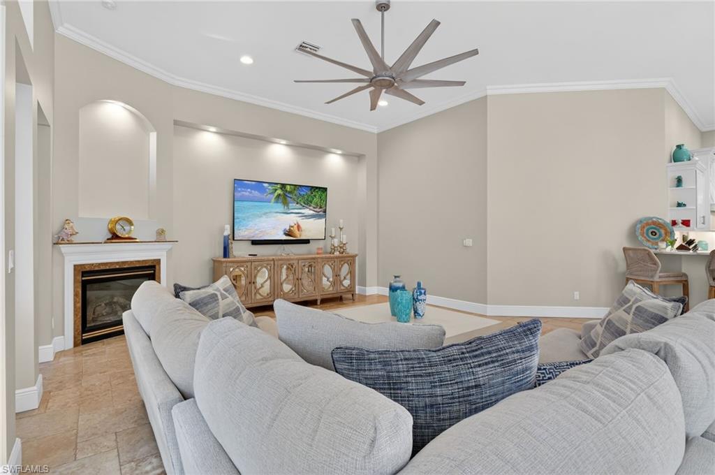 LOGAN WOODS - Residential