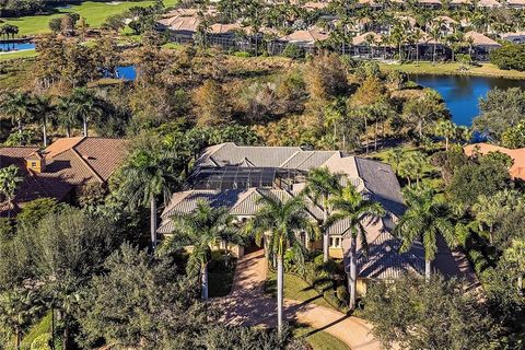 A home in NAPLES