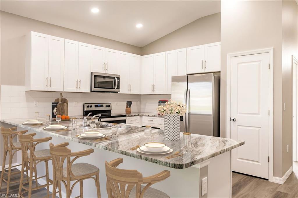 CAPE CORAL - Residential Lease