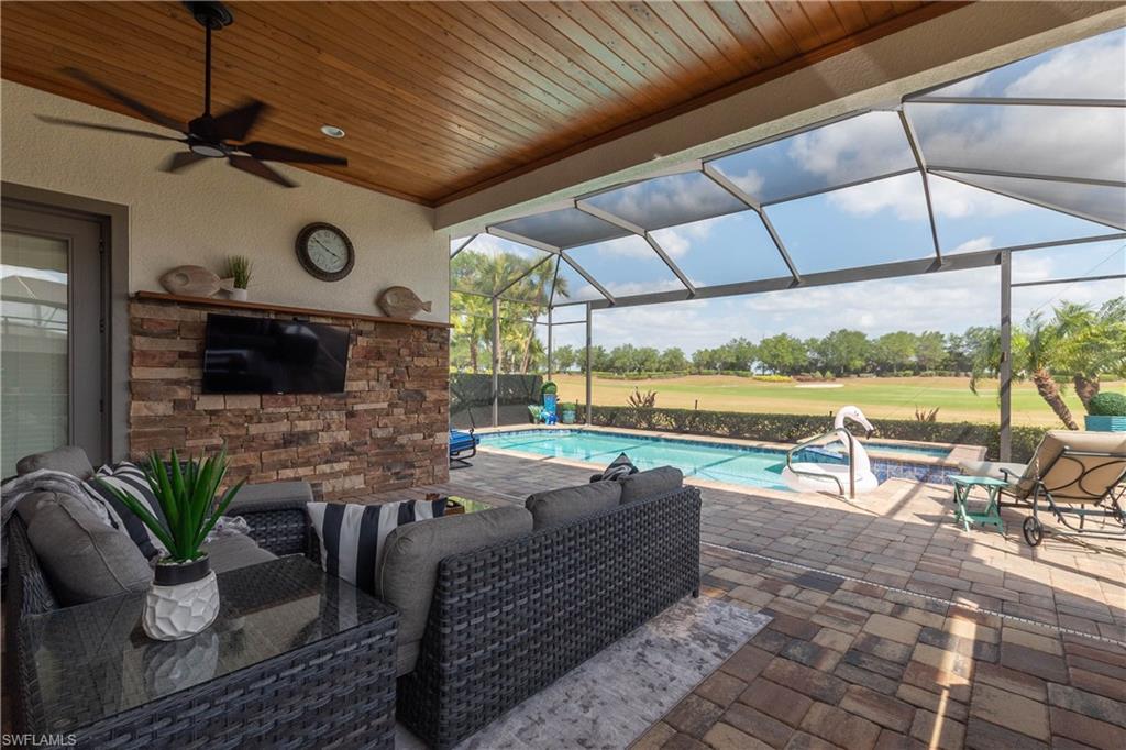 FAIRWAY COVE - Residential