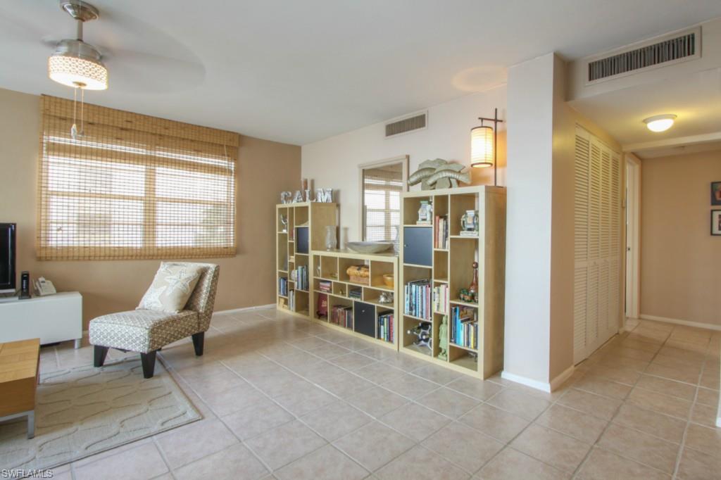 RIVERSIDE CLUB - Residential