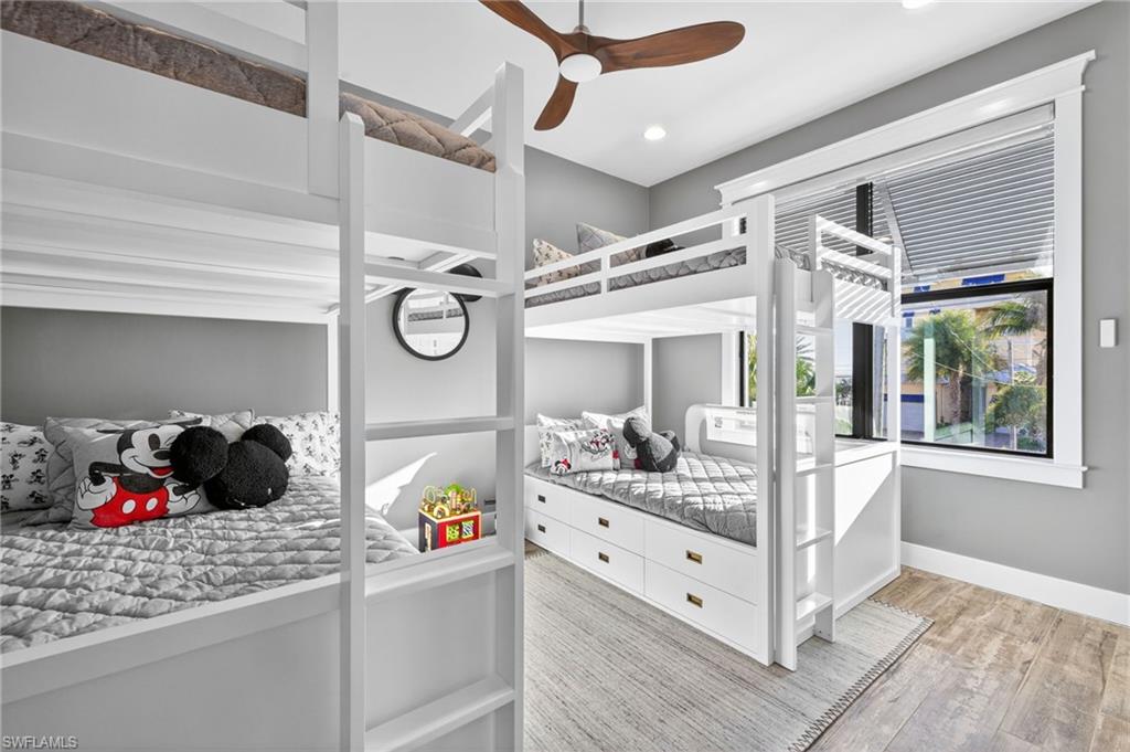 BONITA BEACH - Residential