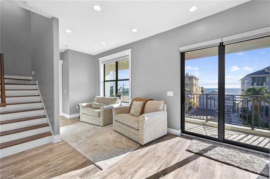 BONITA BEACH - Residential