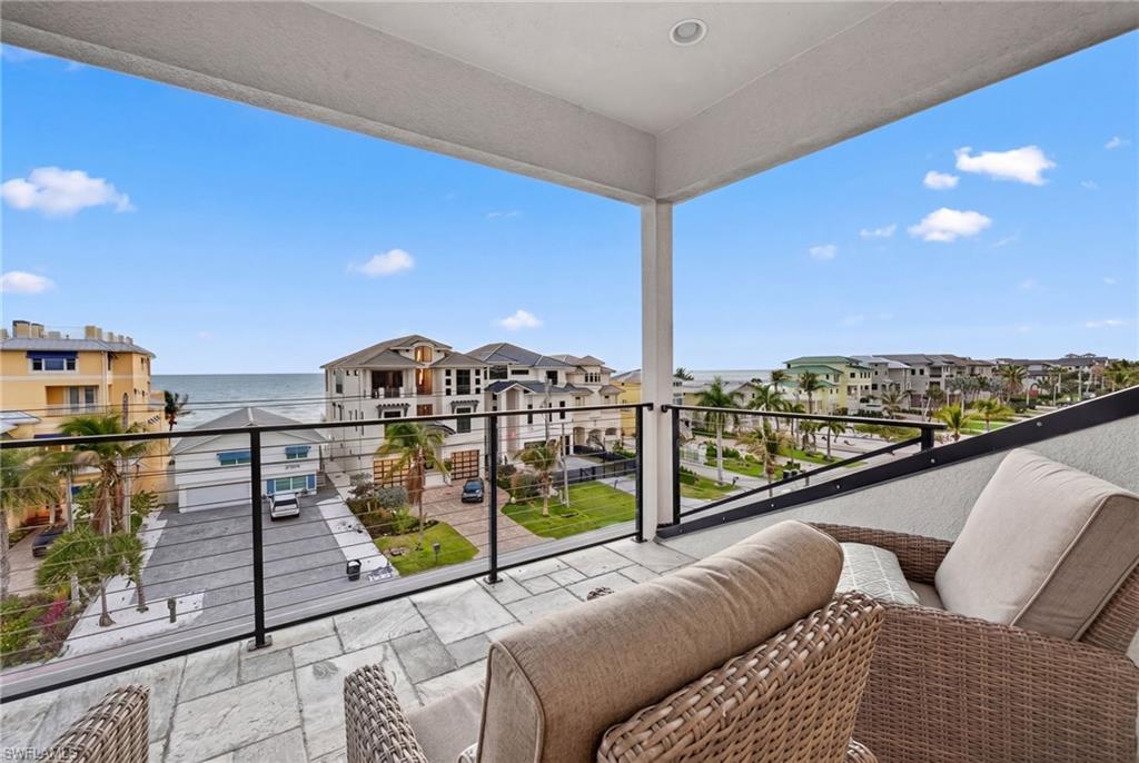 BONITA BEACH - Residential