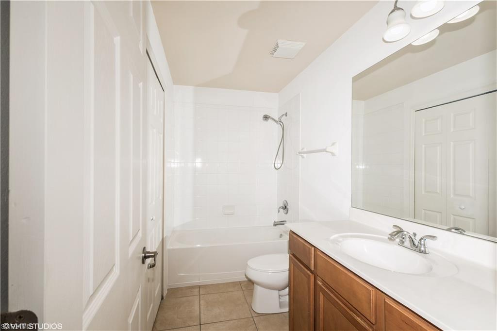 THE VISTAS - Residential