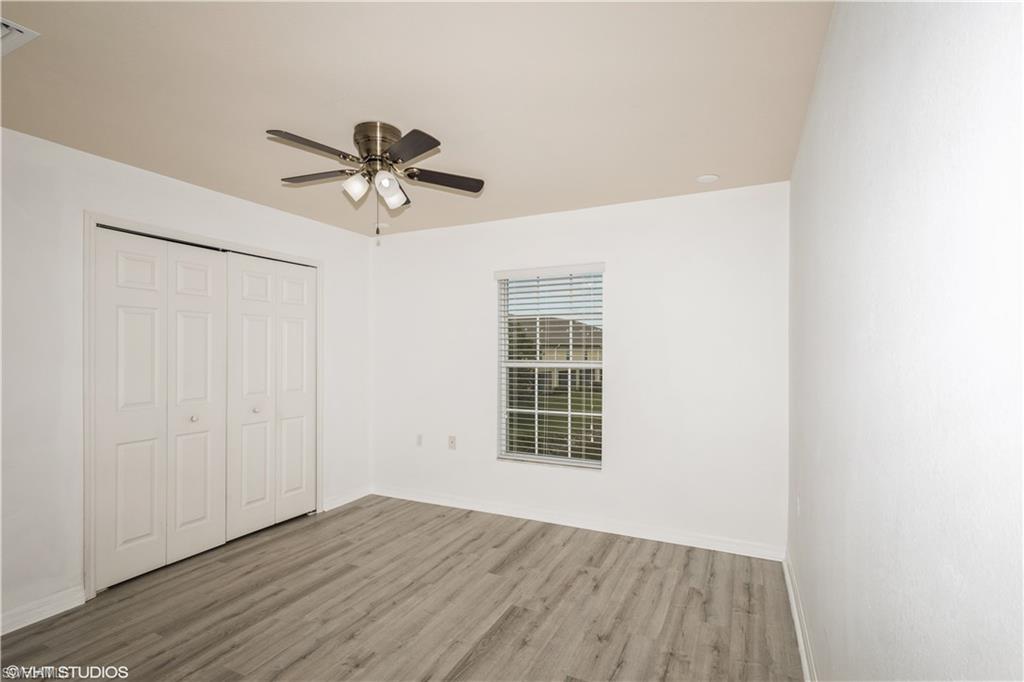 THE VISTAS - Residential