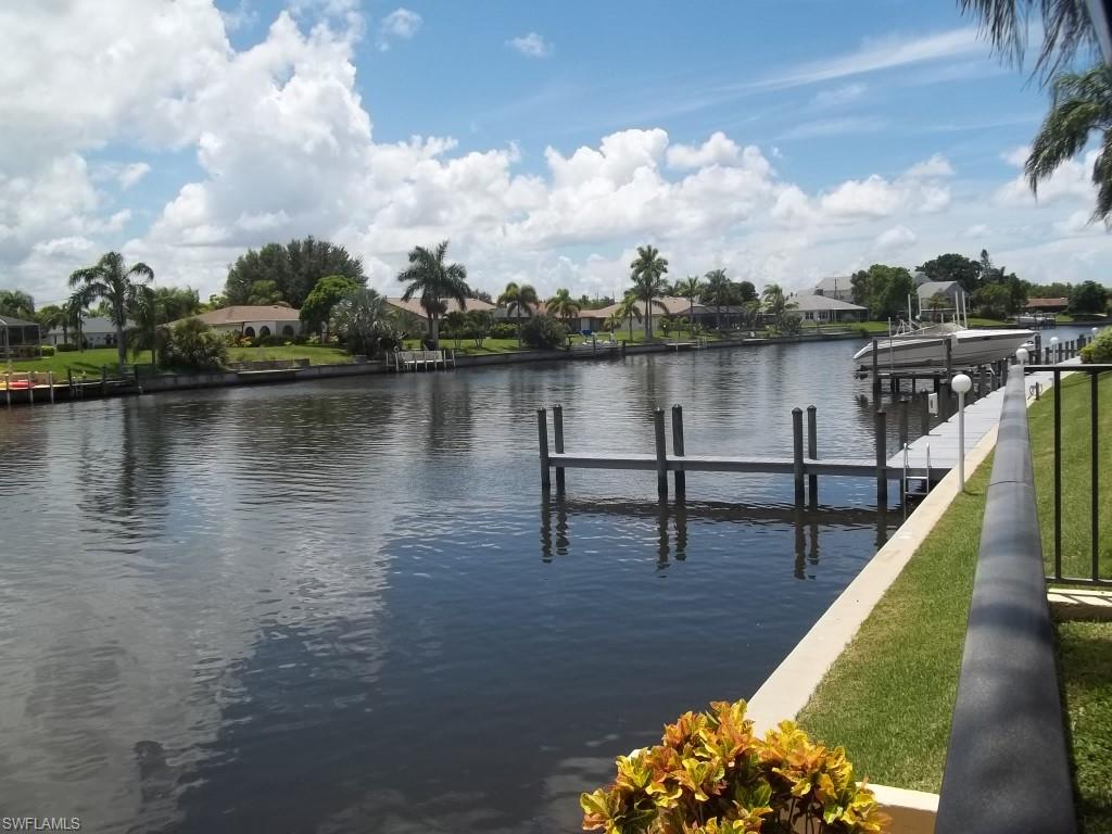 CAPE COURRANA CONDO - Residential