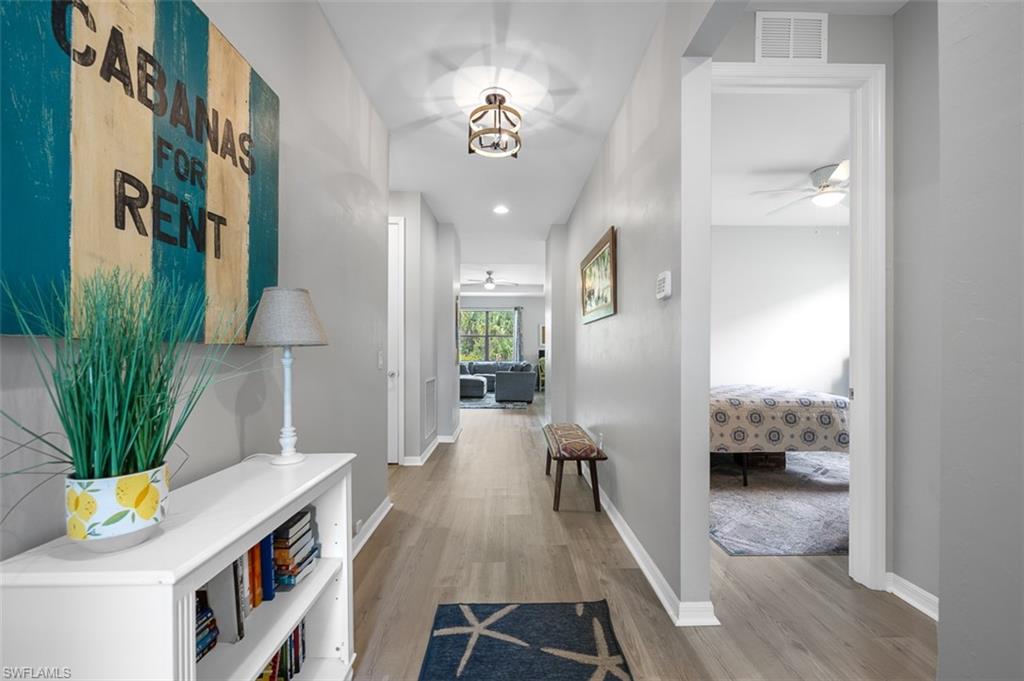 HAMPTON LAKES - Residential