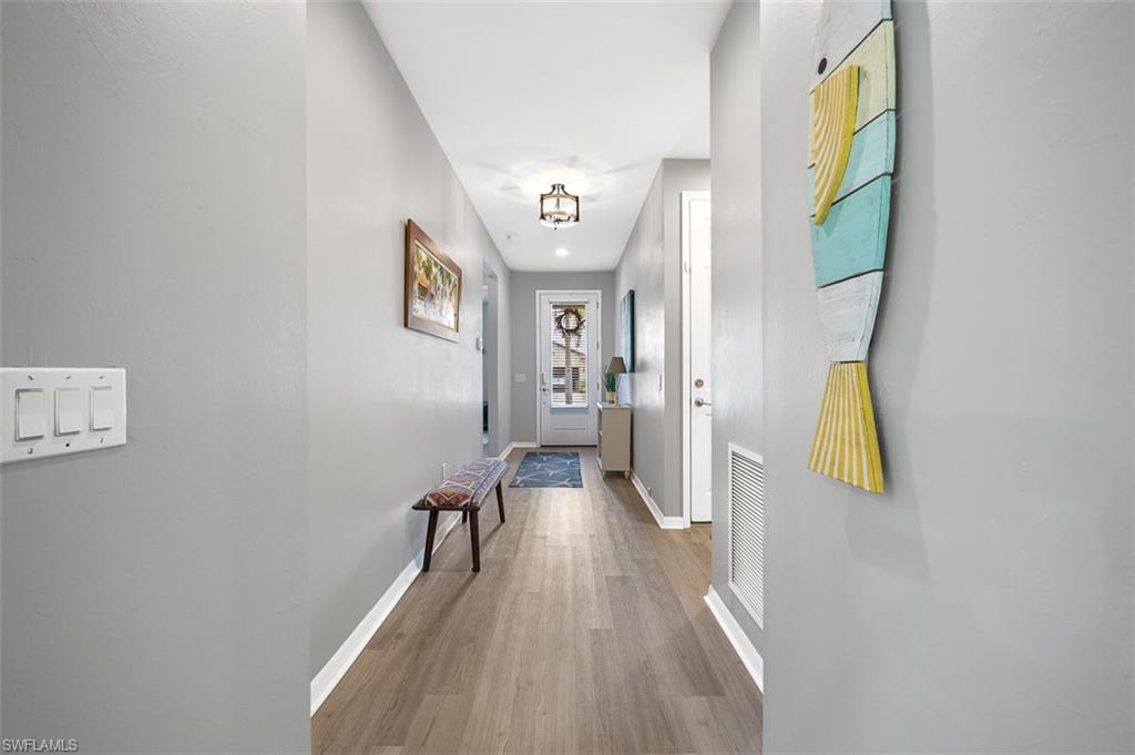 HAMPTON LAKES - Residential