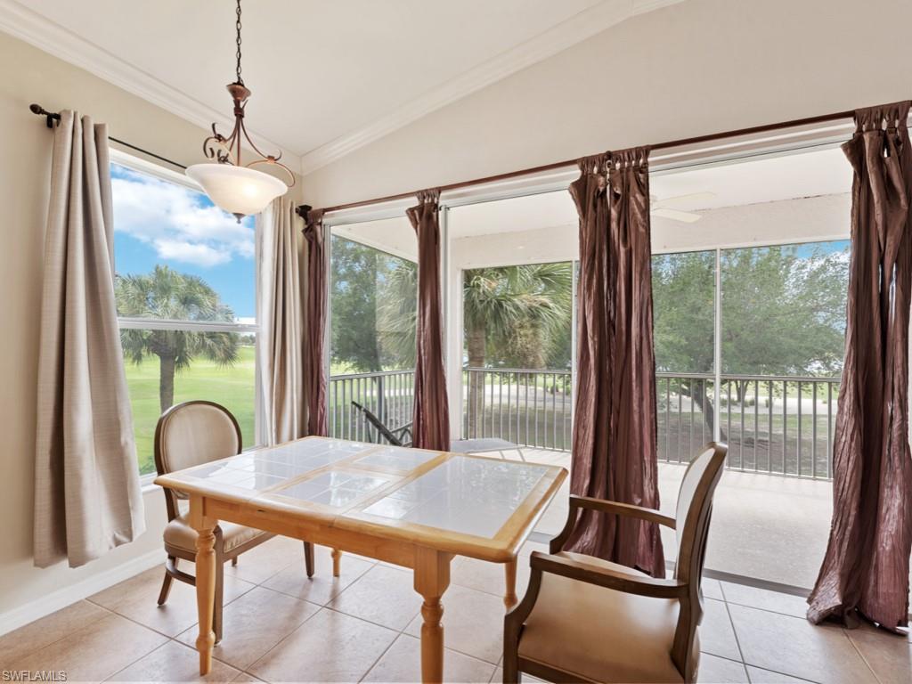 COLONIAL LINKS - Residential