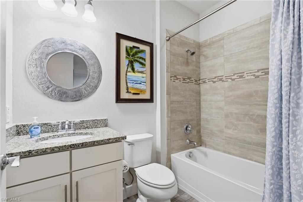 CORKSCREW SHORES - Residential