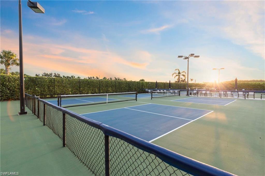 CORKSCREW SHORES - Residential