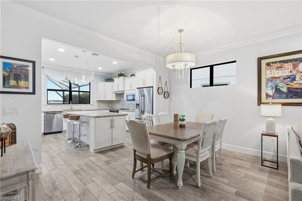 CORKSCREW SHORES - Residential