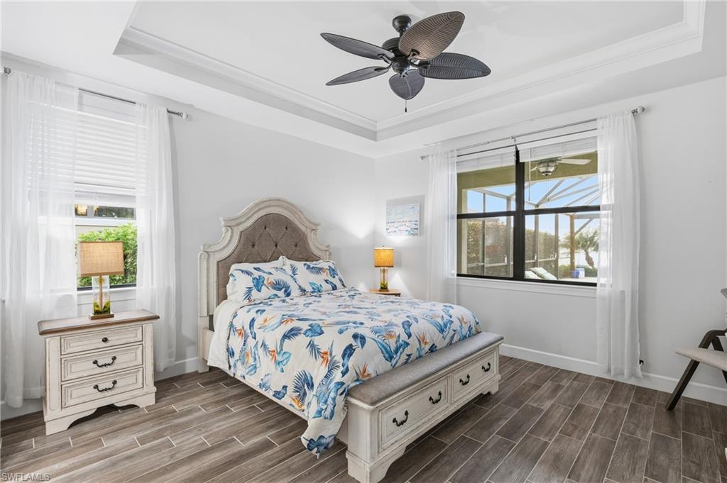 CORKSCREW SHORES - Residential