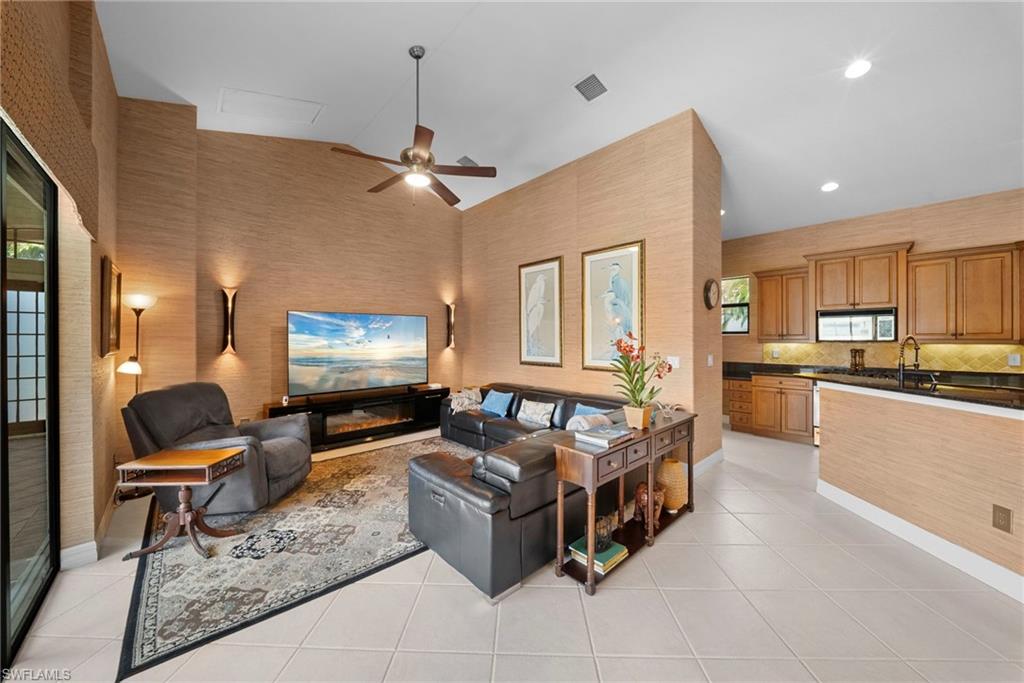 BRIARWOOD - Residential