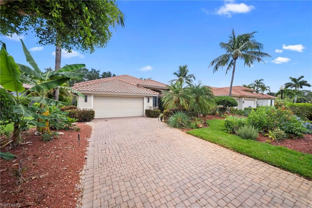 Photo of 955 Tivoli CT, NAPLES, FL 34104 (MLS # 226019550)