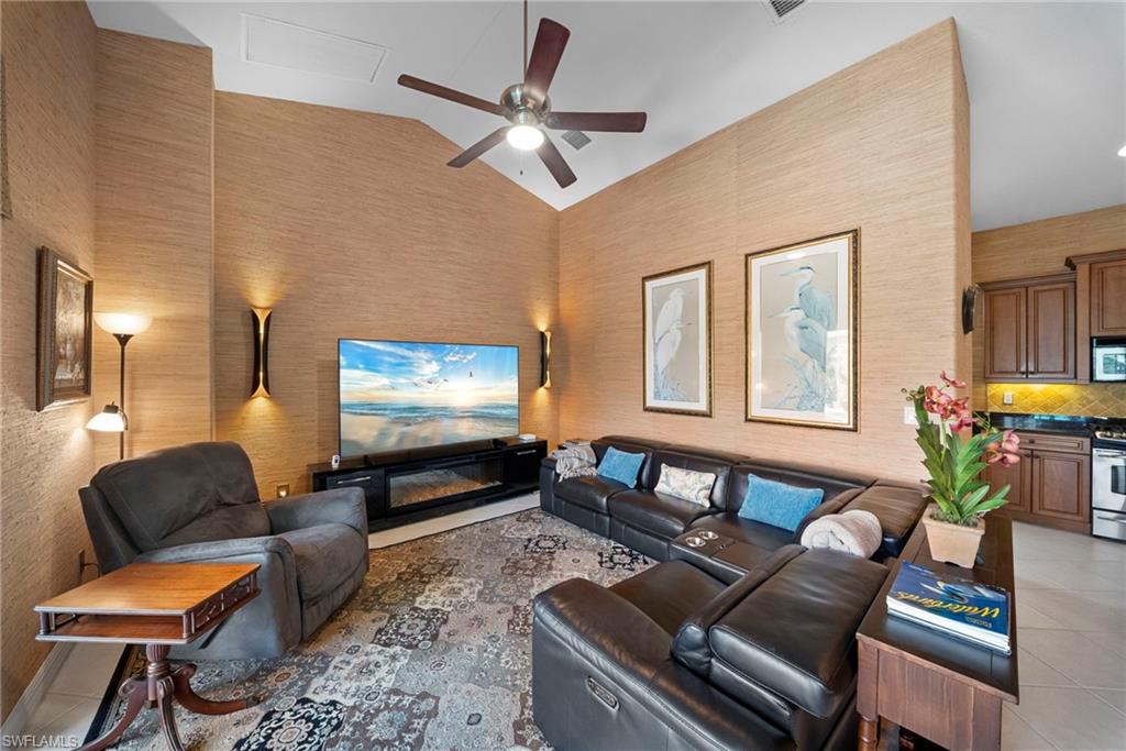 BRIARWOOD - Residential
