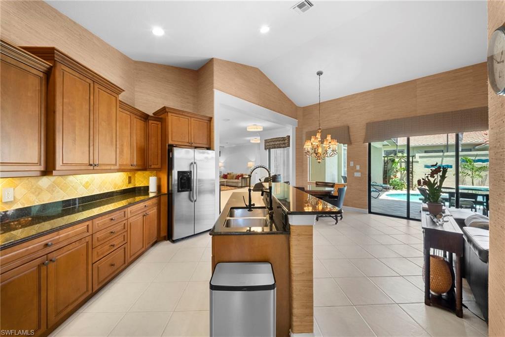 BRIARWOOD - Residential