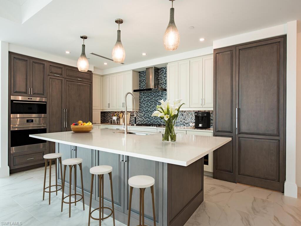 QUATTRO AT NAPLES SQUARE - Residential