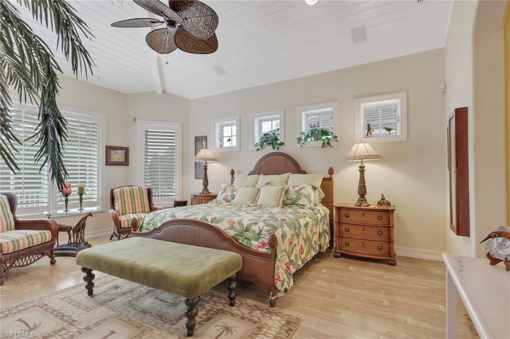 OYSTER BAY - Residential