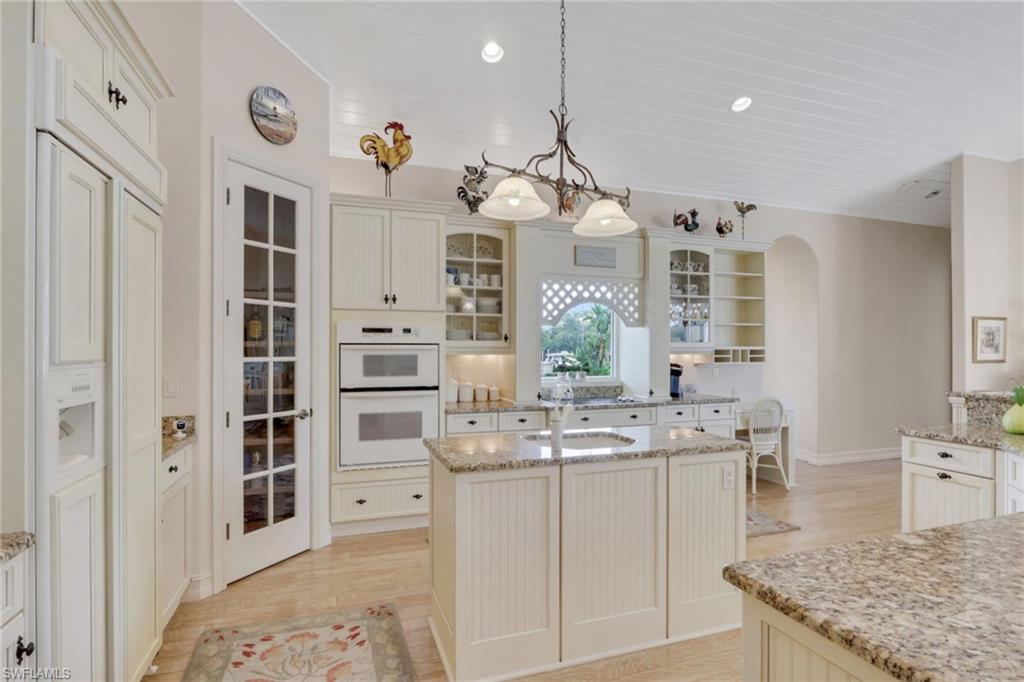 OYSTER BAY - Residential