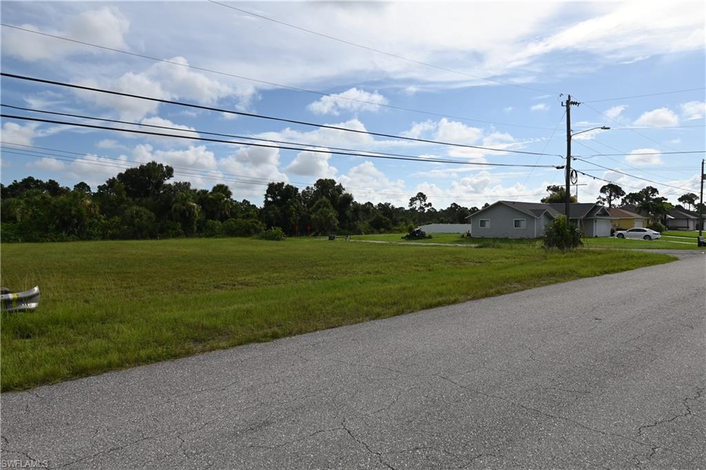 CAPE CORAL - Land