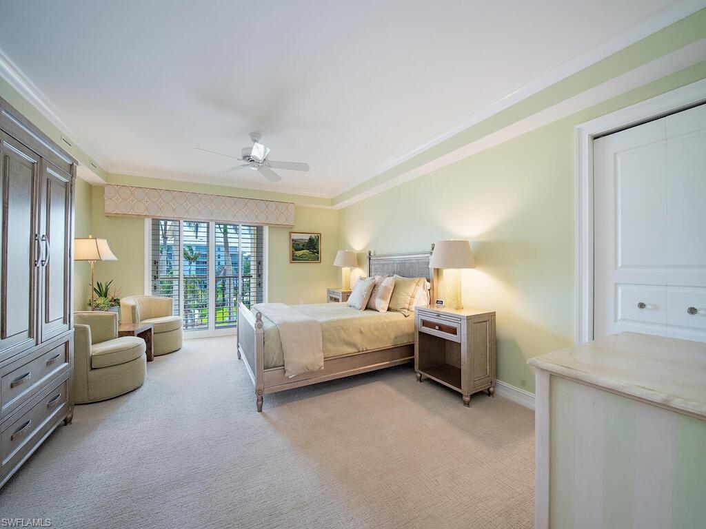 WHITEHALL - Residential