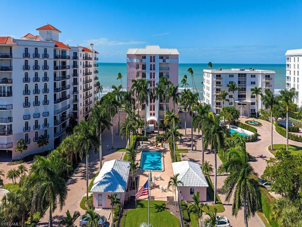 Photo of 1255 Gulf Shore BLVD N #3N, NAPLES, FL 34102 (MLS # 225037230)