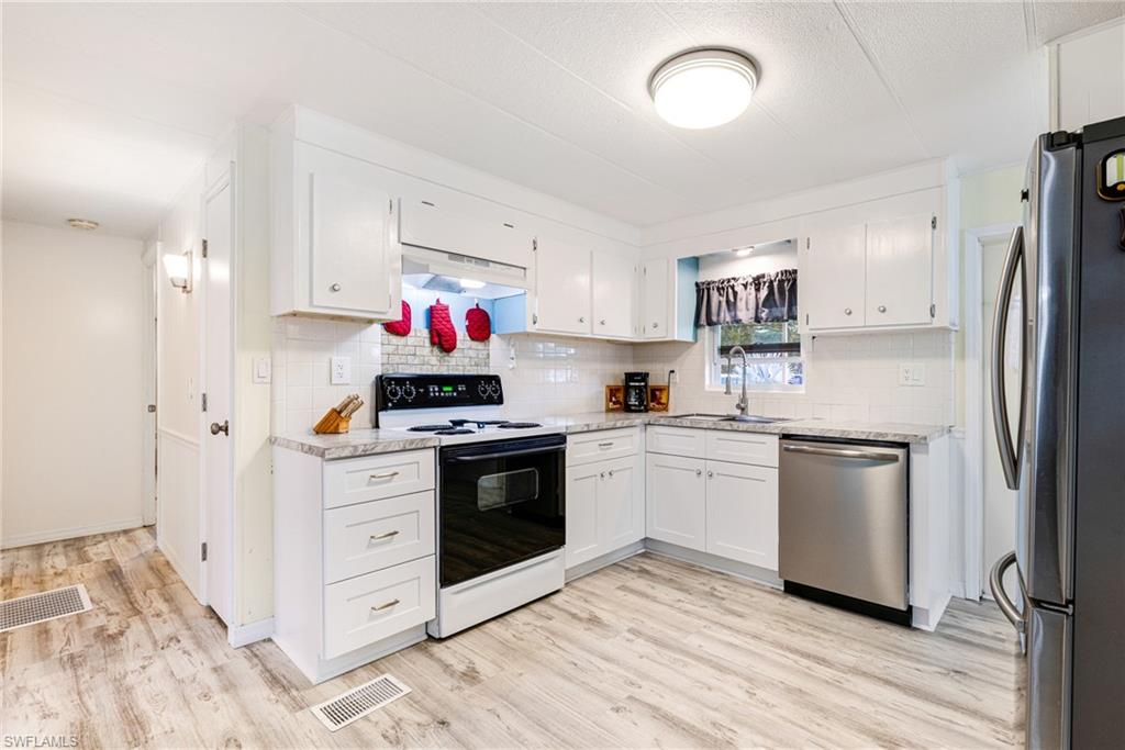 OLD BRIDGE VILLAGE - Residential