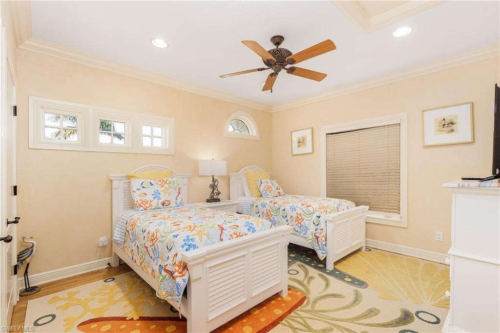 LANES F A BAYVIEW SUBD - Residential