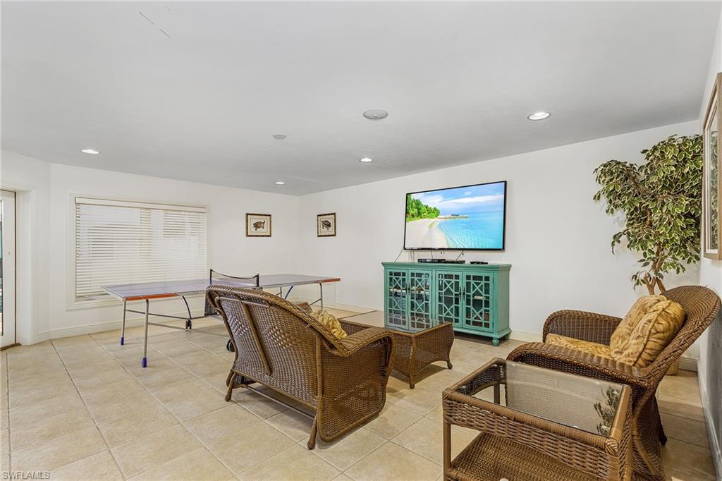 LANES F A BAYVIEW SUBD - Residential