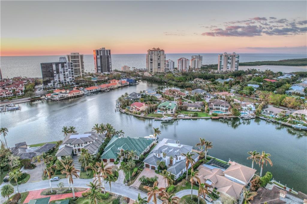 PARK SHORE - Residential