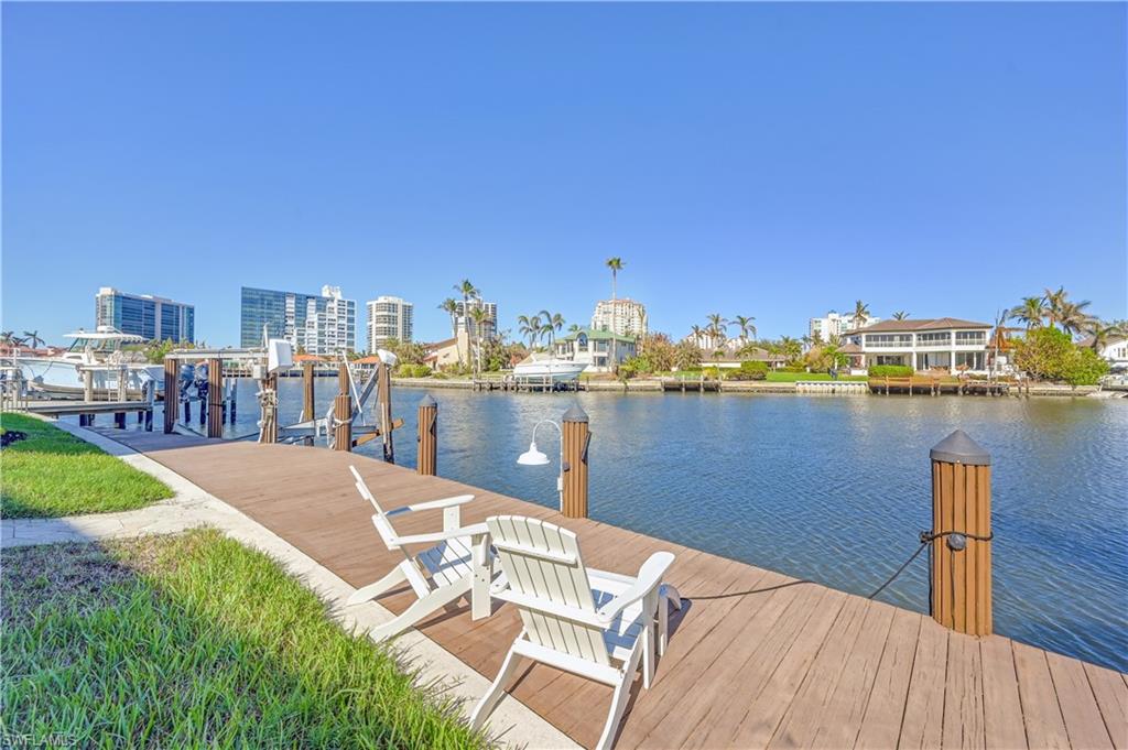 PARK SHORE - Residential