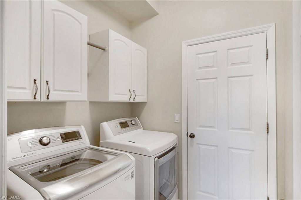 COLONY LAKES - Residential